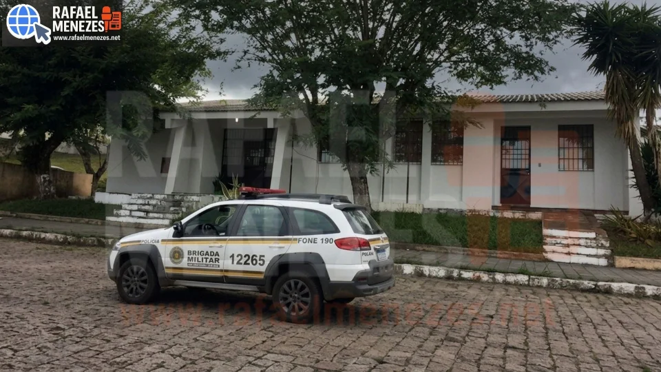 Homem é detido após ameaçar duas pessoas com faca em São Sepé