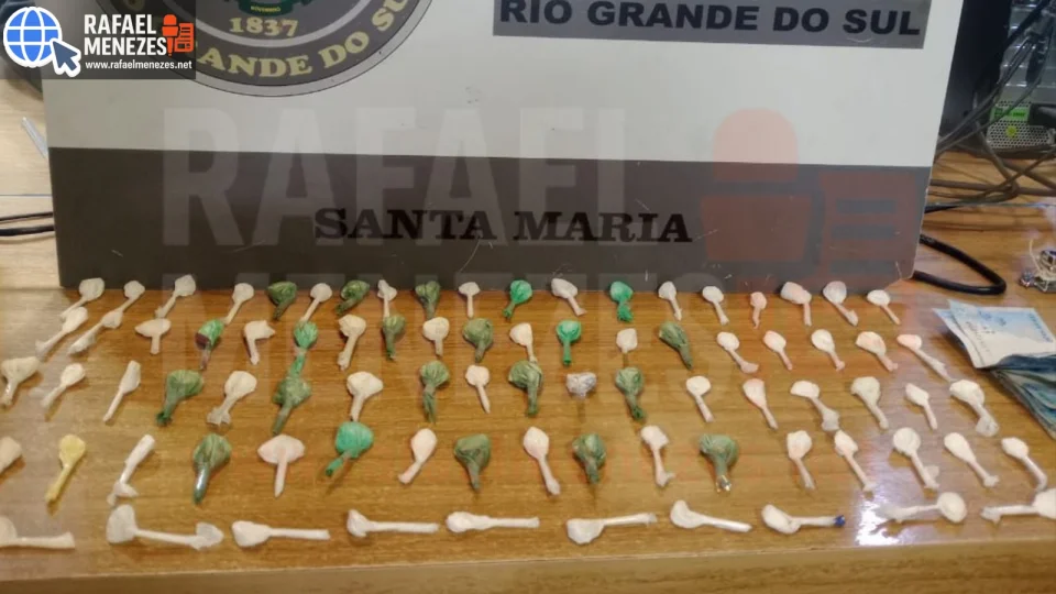 Homem é preso com 85 porções de cocaína em Santa Maria