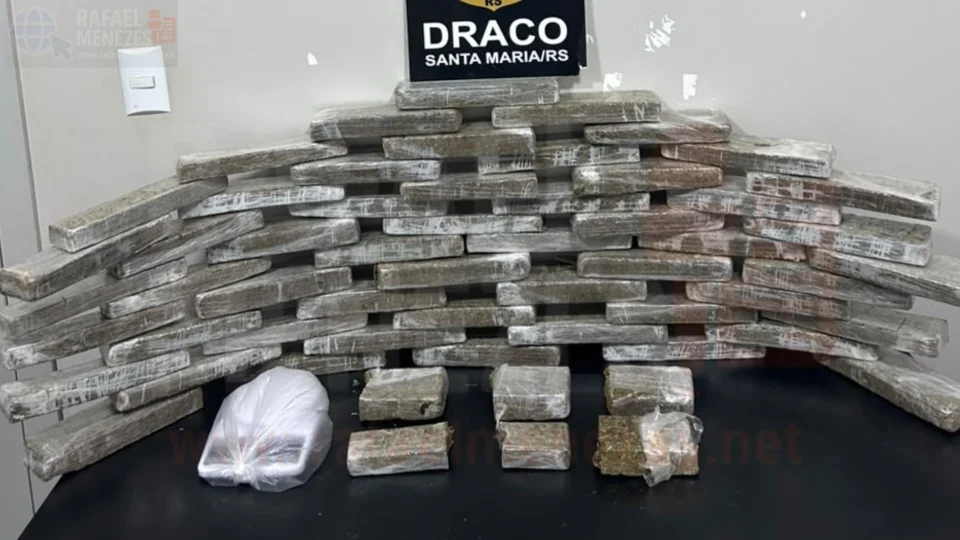 DRACO apreende mais de 34 quilos de maconha e prende homem por tráfico em Santa Maria