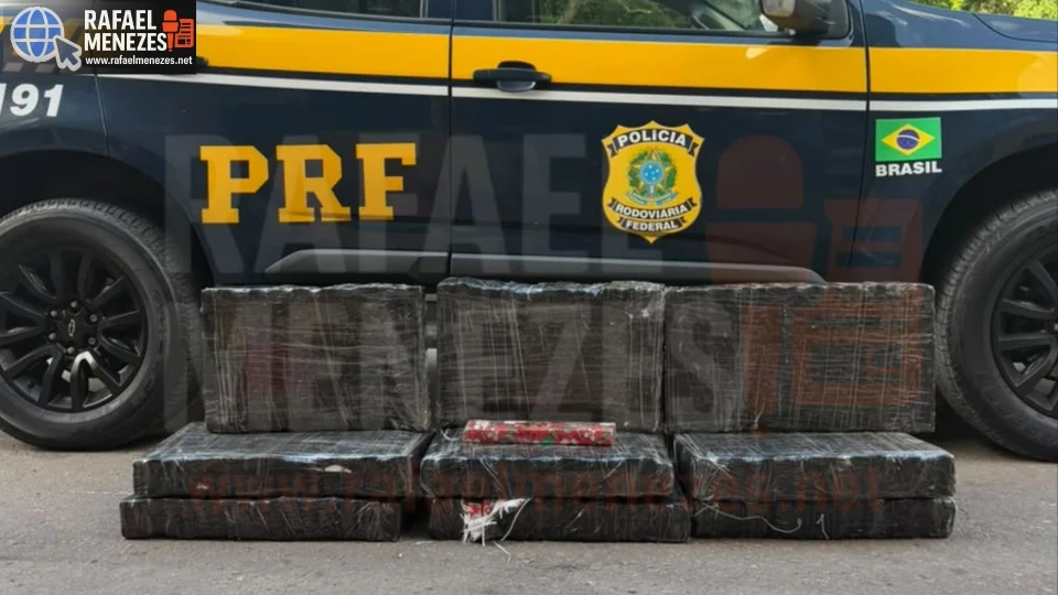 PRF apreende 121 quilos de maconha e prende três homens por tráfico em Santa Maria