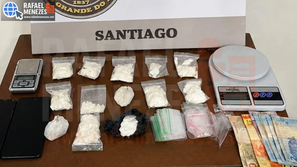 Homem é preso por tráfico de drogas durante ação da Brigada Militar em Santiago