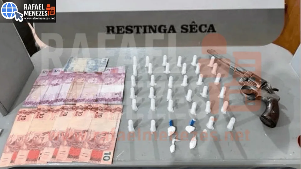 Quatro homens são presos pela Brigada Militar com arma e drogas em Restinga Sêca