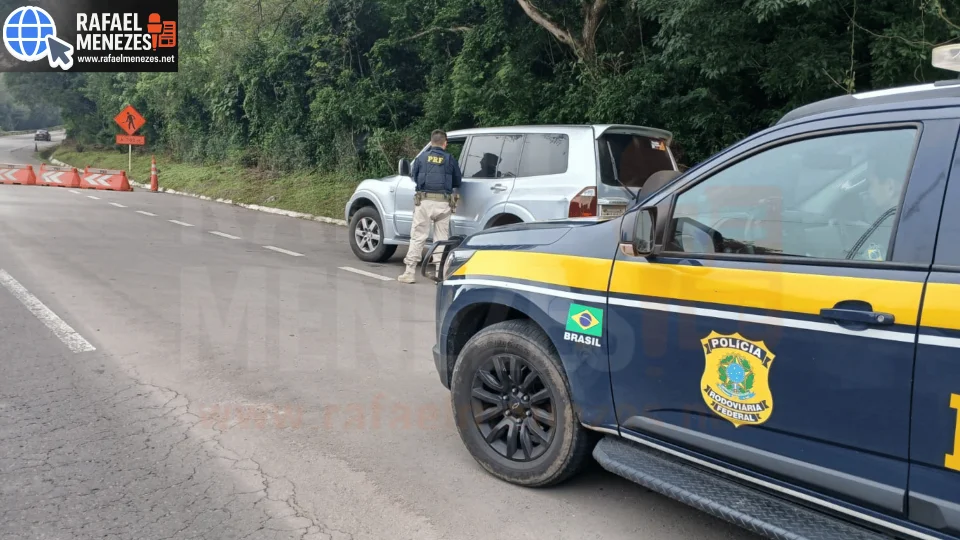 Dois procurados pela Justiça são presos pela PRF em Santa Maria