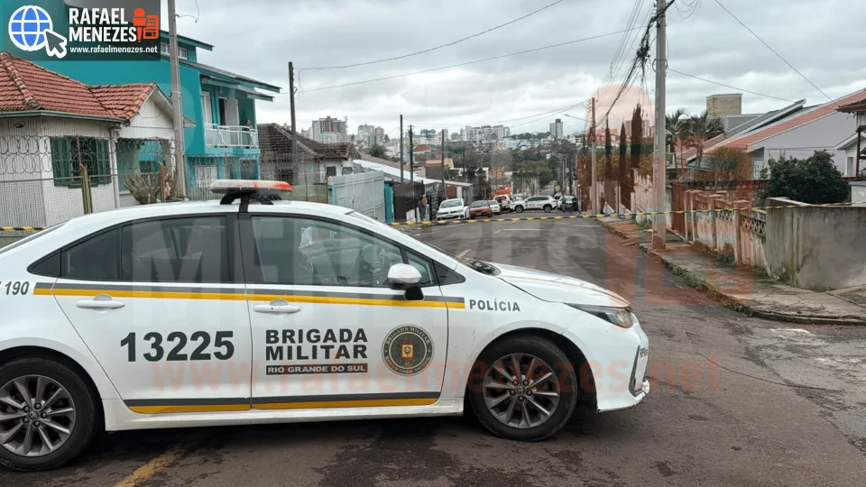 Comissário aposentado da Polícia Civil é detido após ameaçar policiais em Santa Maria