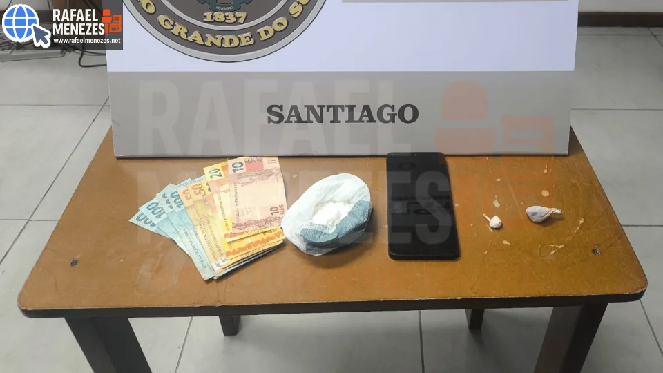 Homem é preso por tráfico de drogas durante operação da Brigada Militar em Santiago