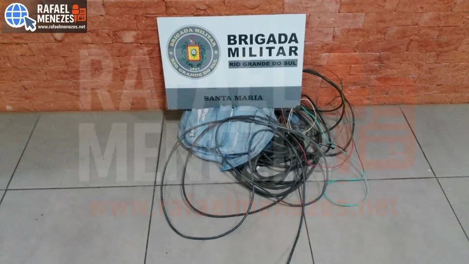Homem é preso pela Força Tática após furtar fios de supermercado em Santa Maria