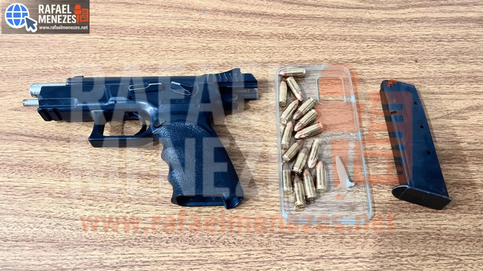 Jovem é preso com pistola 9mm, munições e cocaína em Restinga Sêca