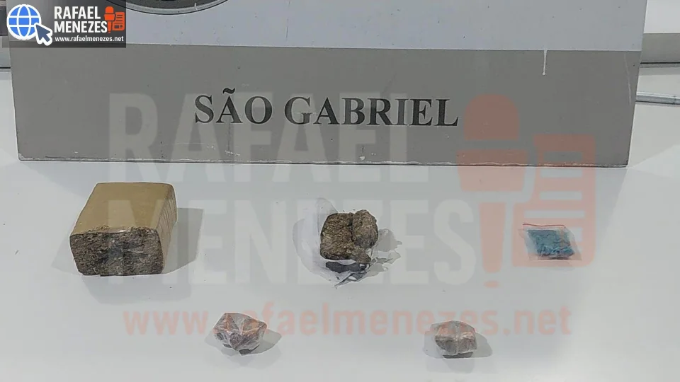 Brigada Militar prende homem com maconha e crack durante Operação Cerco Fechado em São Gabriel