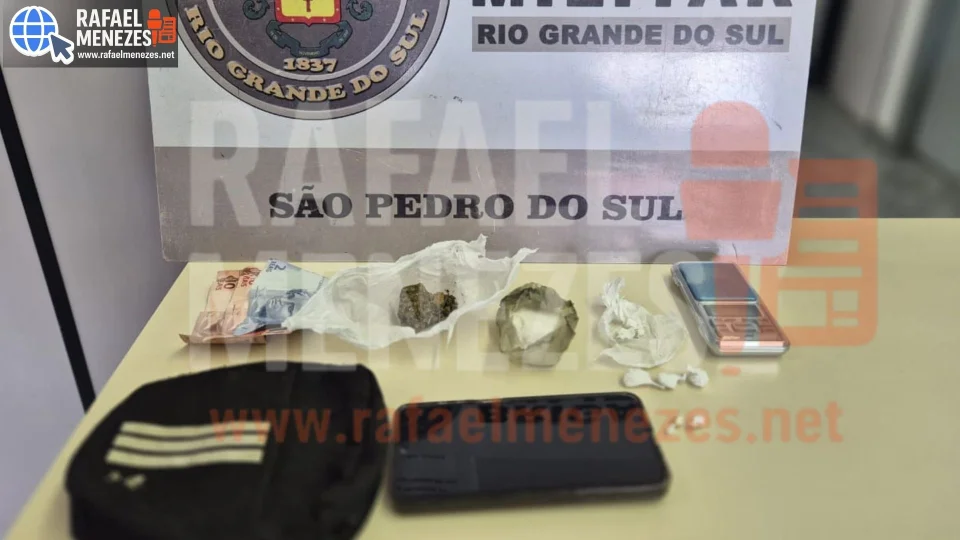 Mulher é presa pelo 2º BPchq com maconha, cocaína e crack em São Pedro do Sul