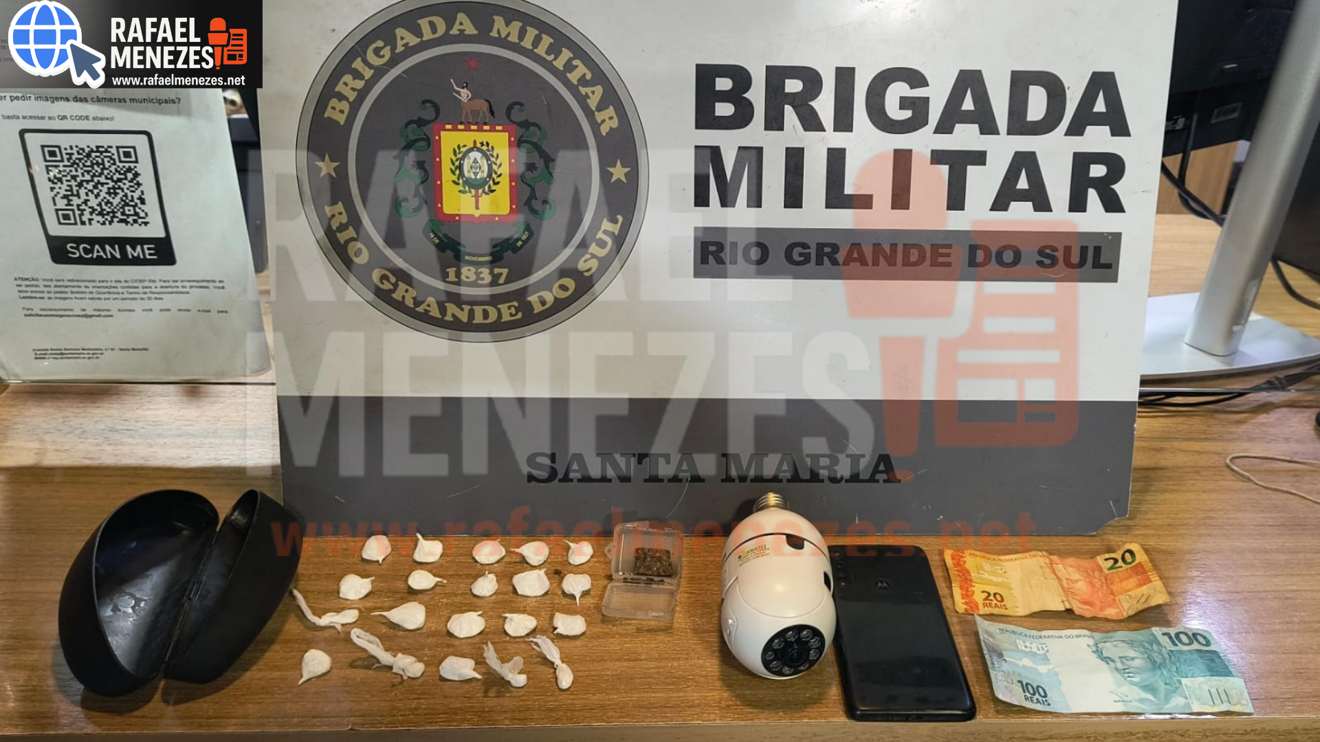 Mulher é presa por tráfico de drogas no bairro Alto da Boa Vista em Santa Maria