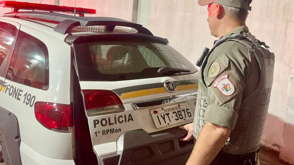 Brigada Militar prende dois jovens e recupera motocicleta furtada em Santa Maria