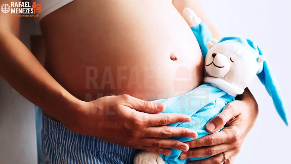 Mais de 1 mil adolescentes se tornam mães todos os dias no Brasil, aponta cartilha divulgada pelo MPRS
