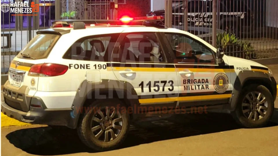 Jovem é preso por tráfico de drogas durante ação da Brigada Militar em Santiago