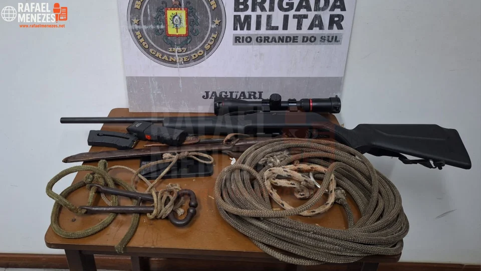 Homem é preso por embriaguez ao volante, porte ilegal de arma e suspeita de abigeato em Jaguari