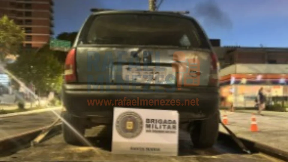 Homem é preso por descumprir medida protetiva e carro furtado é recuperado em Santa Maria