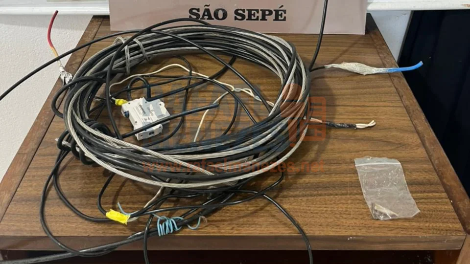 Casal é preso por furto de energia elétrica durante operação da Brigada Militar e RGE em São Sepé