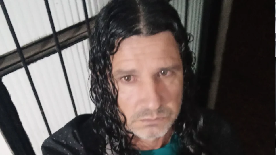 Autor de homicídio se apresenta na delegacia e é preso em Santa Maria