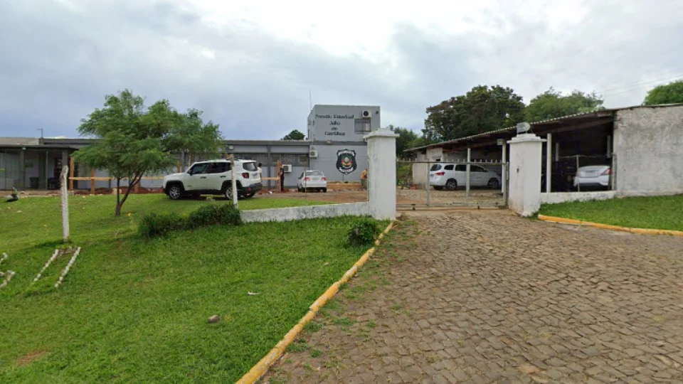 Homem é preso por agredir irmã e descumprir medida protetiva em Júlio de Castilhos