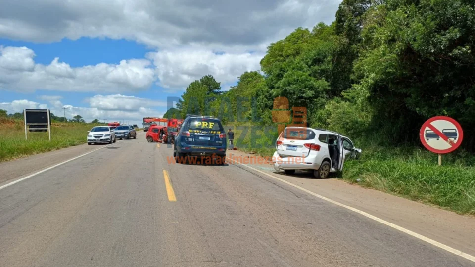 Acidente envolvendo veículo da Prefeitura de São Pedro do Sul deixa feridos na BR-290