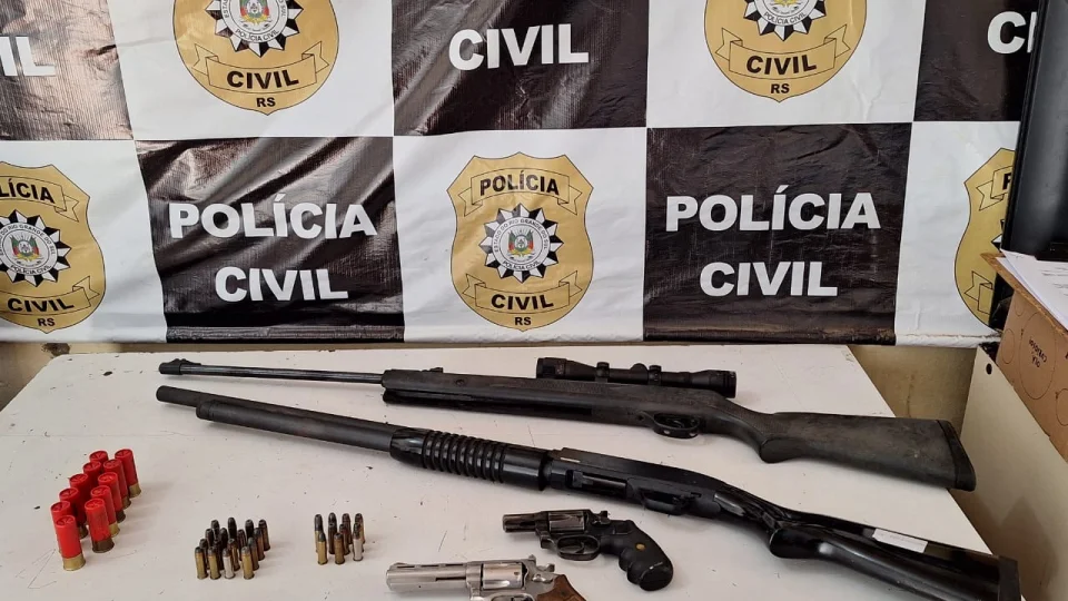 Polícia Civil apreende 4 armas em caso envolvendo violência doméstica