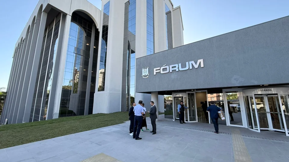 Revitalização e modernização: Foro de Santa Maria ganha novo visual e infraestrutura