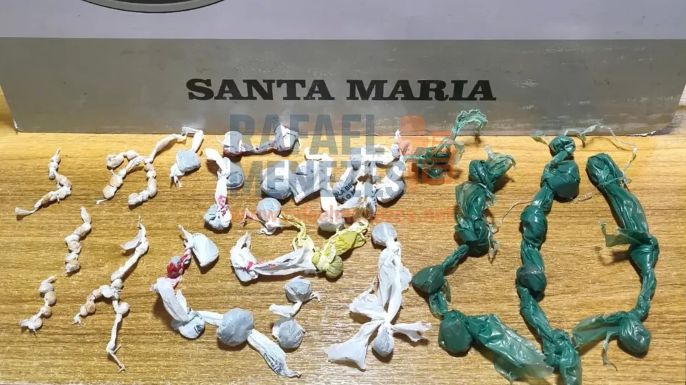 Homem é preso por tráfico de drogas em casa abandonada em Santa Maria