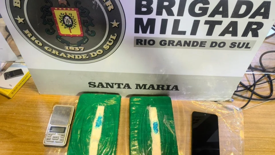 Brigada Militar prende jovem com mais de dois quilos de cocaína em Santa Maria