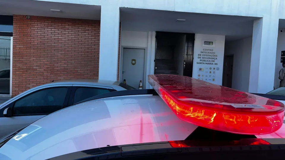 Jovem é preso por roubo no bairro Camobi em Santa Maria