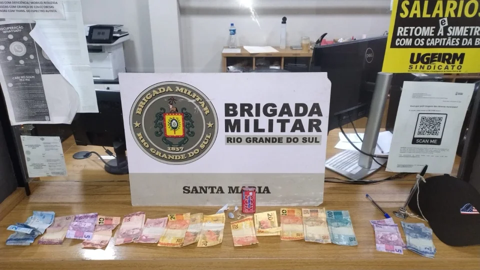 Dupla é presa por tráfico de drogas em Santa Maria