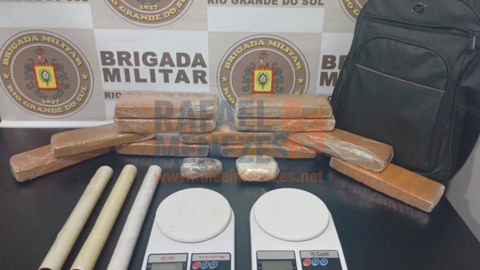 Batalhão de Choque apreende quase seis quilos de maconha com adolescente em Santa Maria