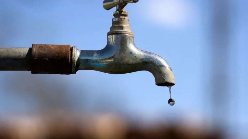 Santa Maria terá interrupção no abastecimento de água para manutenção em adutora