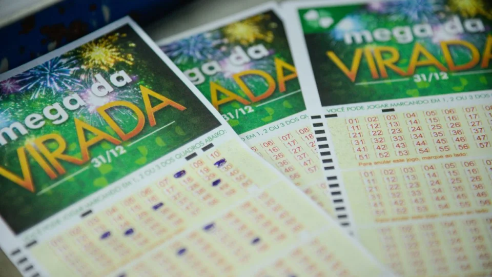 Mega da Virada sorteia o maior prêmio da história. Confira os números sorteados:
