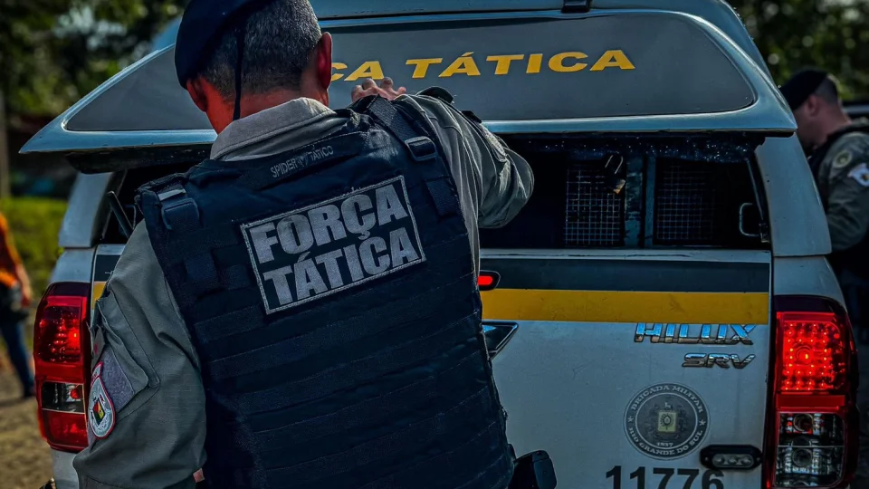 Jovem é preso por tráfico de drogas em Santa Maria