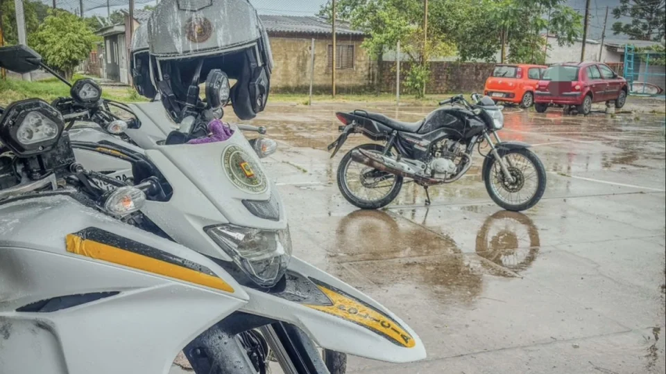 Brigada Militar recupera motocicleta furtada em Santa Maria