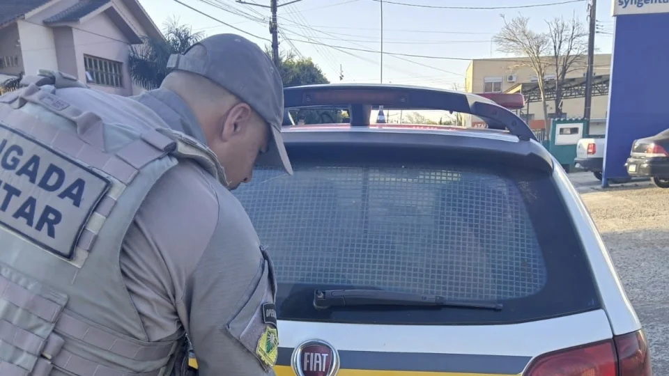 Jovem é preso após ameaçar de morte a companheira em Restinga Sêca