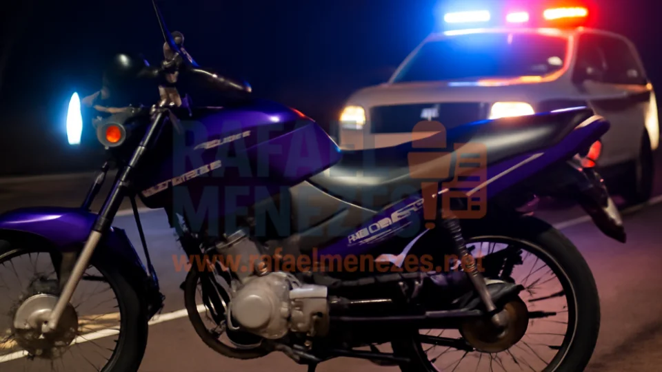 Adolescente é apreendido com drogas após furtar motocicleta de vizinho em Santa Maria