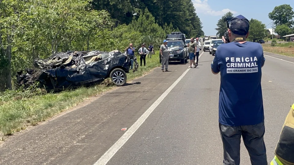 Identificados os dois homens encontrados mortos dentro de carro na BR-287