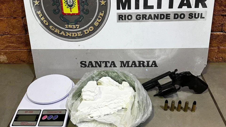 Casal é preso por tráfico de drogas e porte ilegal de arma em Santa Maria