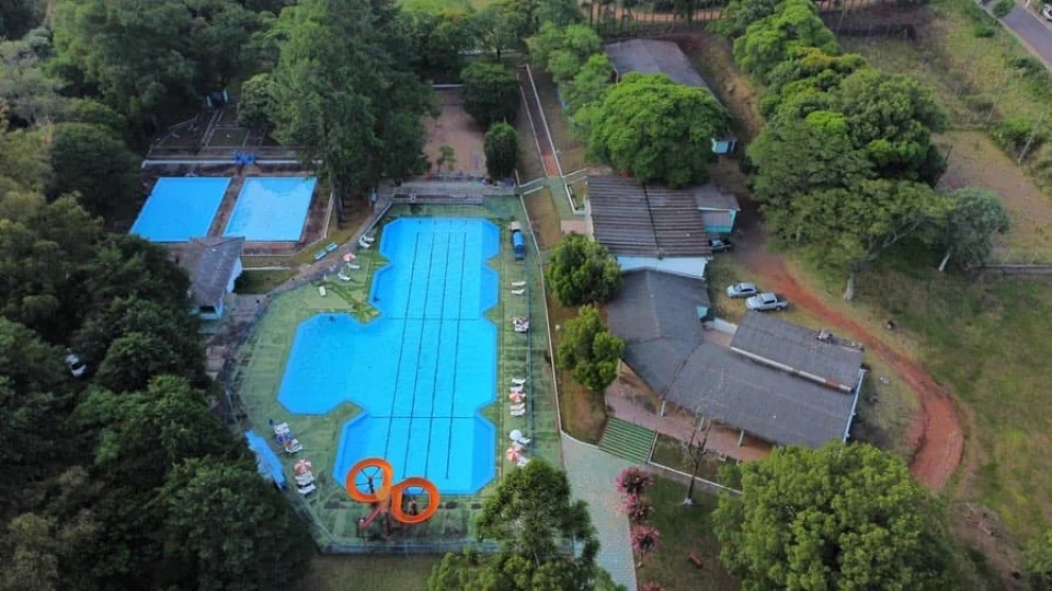 Adolescente morre afogado em piscina em Cruz Alta