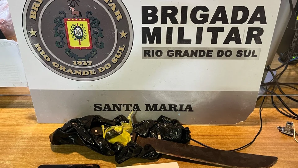 Homem é preso pela Brigada Militar após esfaquear ex-companheira e o irmão dela em Santa Maria
