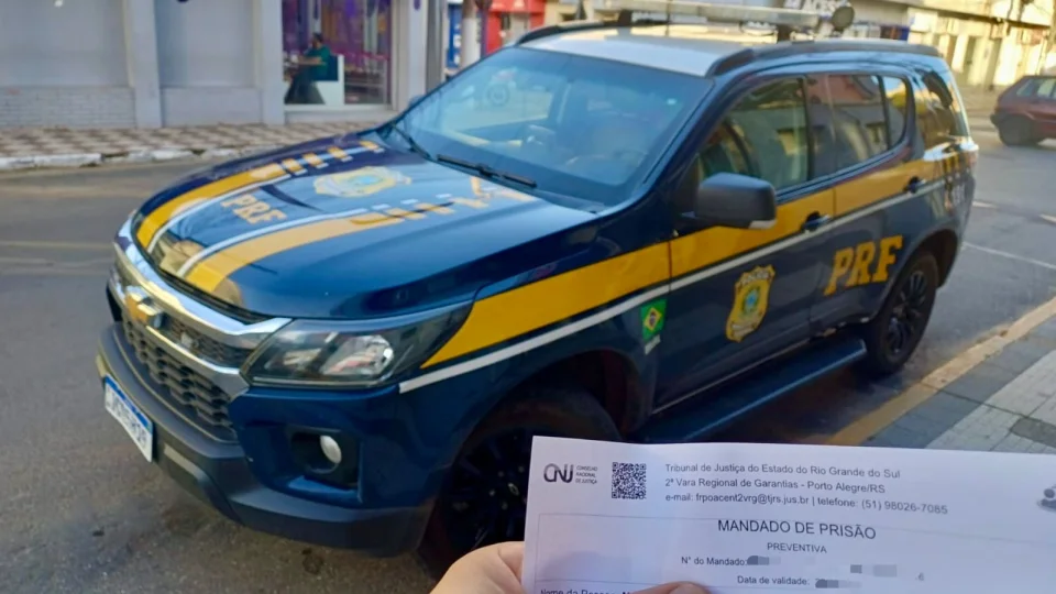 PRF prende foragido da Justiça em São Gabriel