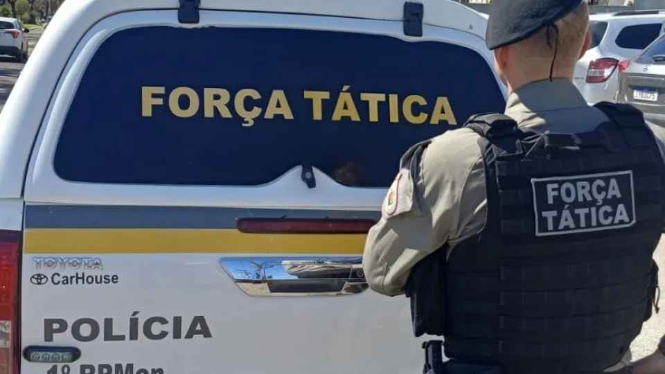 Brigada Militar prende dois homens em cumprimento de mandados de prisão em Santa Maria