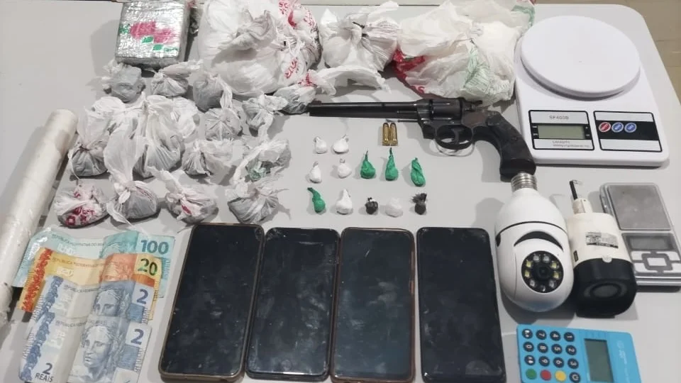 Jovem é preso por tráfico de drogas em Cachoeira do Sul