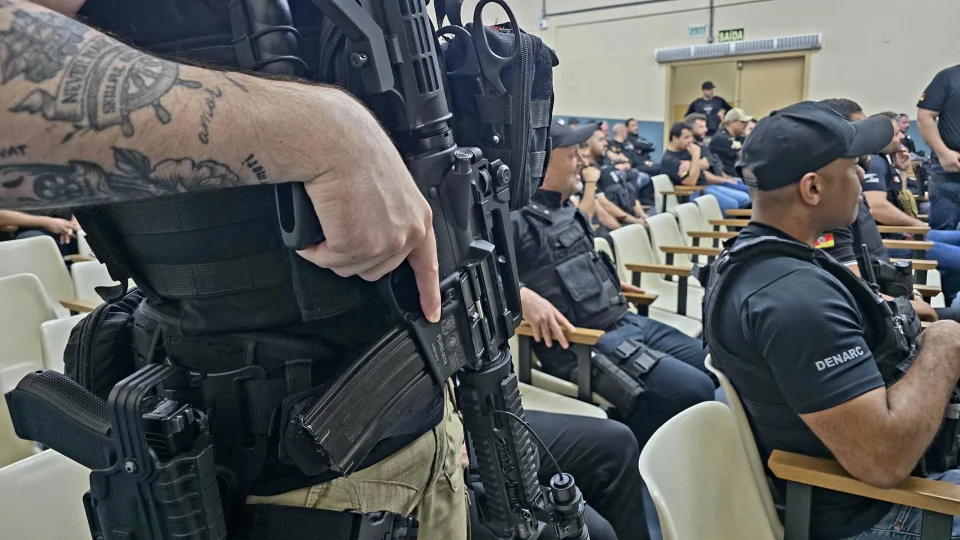 Polícia Civil deflagra operação contra tráfico de drogas e comércio ilegal de armas no RS