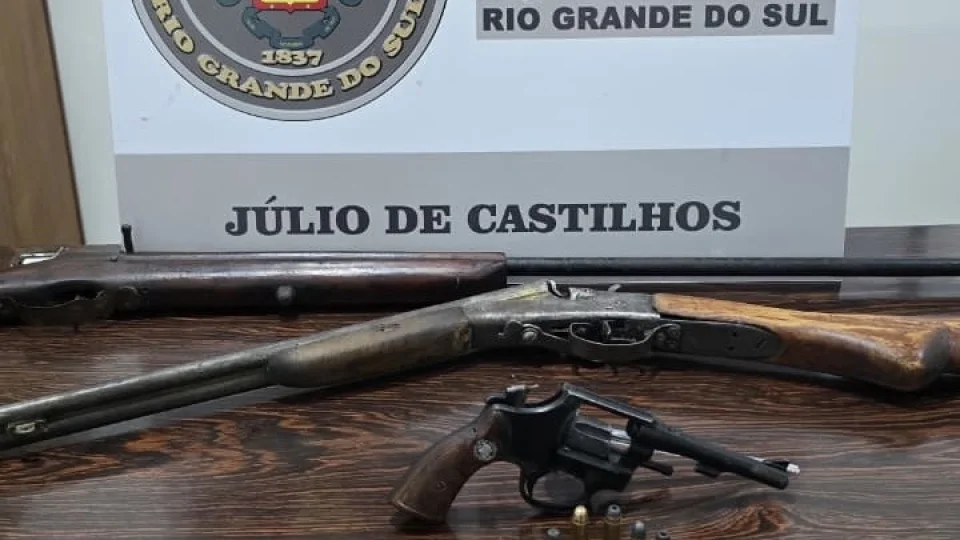 Brigada Militar prende homem por posse irregular de arma de fogo de calibre restrito em Júlio de Castilhos