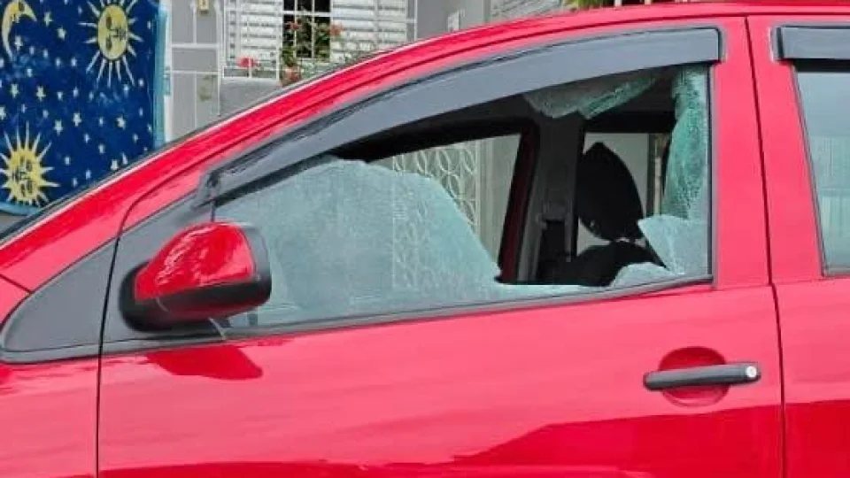 Homem é preso após quebrar vidros de veículos em Restinga Sêca