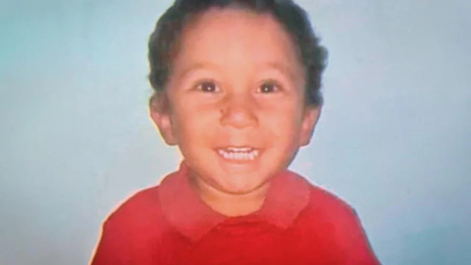 Tios de menino morto em Alegrete irão a júri por homicídio, tortura e maus-tratos