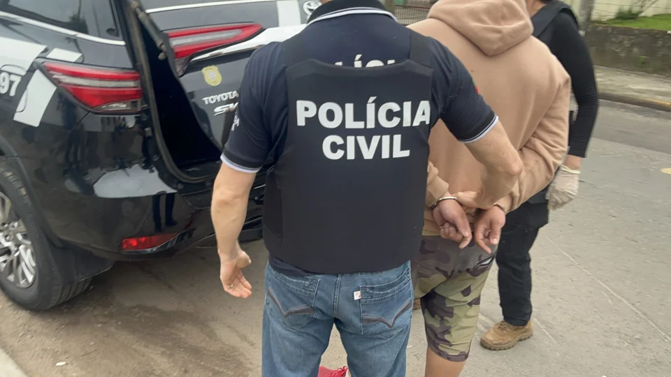 Polícia Civil realiza Operação Magnitude e prende suspeitos de homicídio e tráfico na região Central do RS
