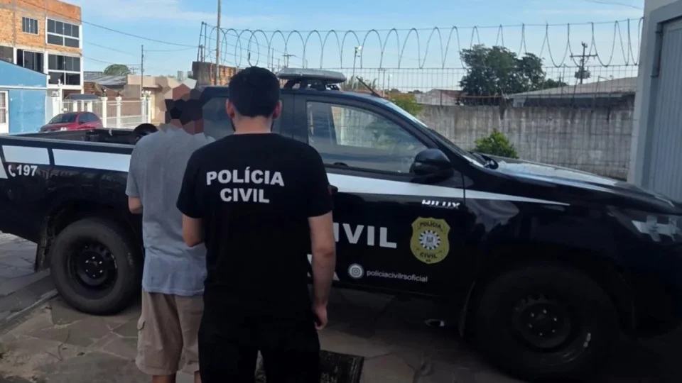 Polícia Civil de Cacequi prende homem de 66 anos por favorecimento à prostituição de adolescentes