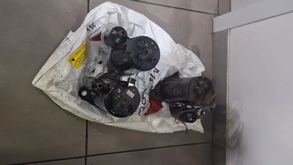 Trio é detido em flagrante furtando equipamentos de ar-condicionado em Santa Maria
